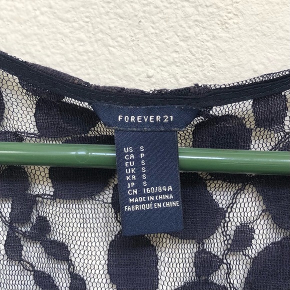 Forever 21 Floral Lace Dress - Picture 3 of 4